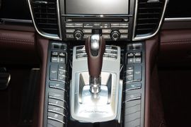 2014款保时捷Panamera