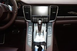 2014款保时捷Panamera