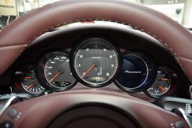 2014款保时捷Panamera