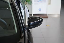 2015款大众朗行1.6L手动舒适型