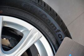 2015款吉利金刚1.5L手动超悦型