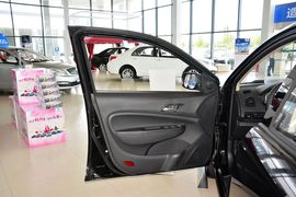 2015款吉利金刚1.5L手动超悦型