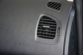 2015款吉利金刚1.5L手动超悦型