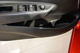 2014款一汽夏利N7