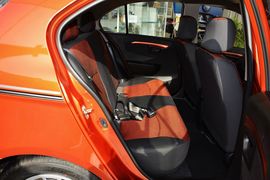 2014款一汽夏利N7