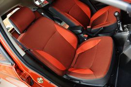 2014款一汽夏利N7