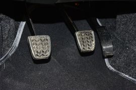 2014款一汽夏利N7