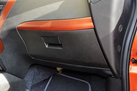 2014款一汽夏利N7