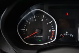 2014款一汽夏利N7