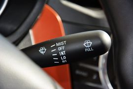 2014款一汽夏利N7