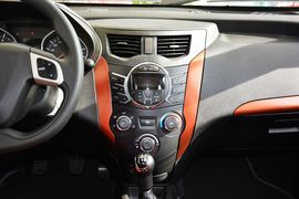 2014款一汽夏利N7