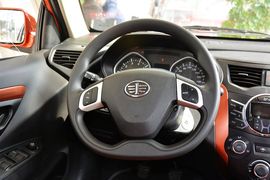 2014款一汽夏利N7