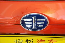 2014款一汽夏利N7