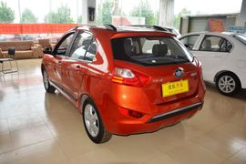 2014款一汽夏利N7