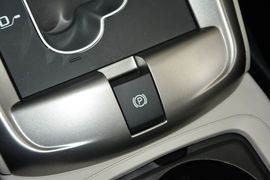 2015款雪佛兰科帕奇2.4L两驱城市版