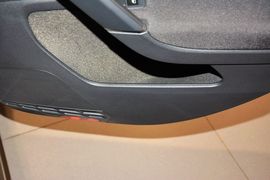 2015款大众高尔夫1.6L自动舒适型