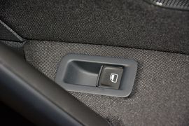 2015款大众高尔夫1.6L自动舒适型