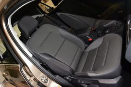 2015款大众高尔夫1.6L自动舒适型
