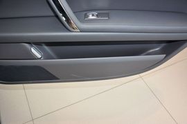 2014款大众辉腾3.0L商务型