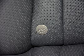 2014款大众辉腾3.0L商务型