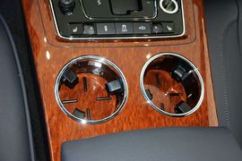 2014款大众辉腾3.0L商务型