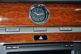 2014款大众辉腾3.0L商务型