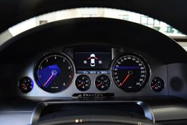 2014款大众辉腾3.0L商务型