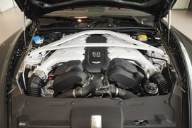 2013款阿斯顿马丁Rapide