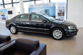 2014款大众辉腾3.0L商务型