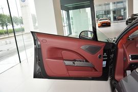 2013款阿斯顿马丁Rapide