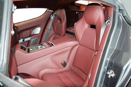 2013款阿斯顿马丁Rapide