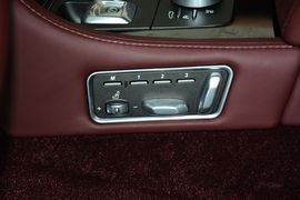 2013款阿斯顿马丁Rapide