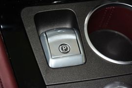 2013款阿斯顿马丁Rapide