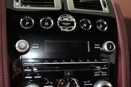 2013款阿斯顿马丁Rapide