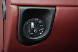 2013款阿斯顿马丁Rapide