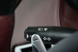 2013款阿斯顿马丁Rapide