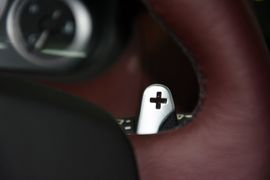 2013款阿斯顿马丁Rapide