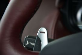 2013款阿斯顿马丁Rapide