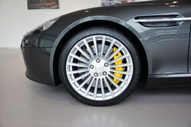 2013款阿斯顿马丁Rapide