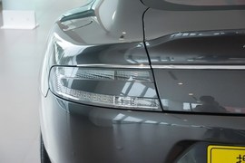 2013款阿斯顿马丁Rapide
