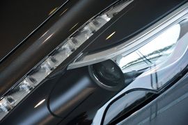 2013款阿斯顿马丁Rapide