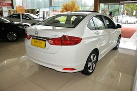 2015款本田锋范1.5L
