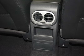 2015款大众途观1.8TSI手自一体两驱豪华版