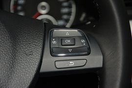 2015款大众帕萨特1.8TSI