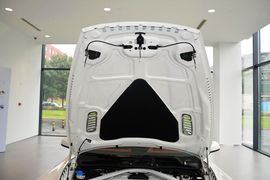 2015款阿斯顿马丁Rapide