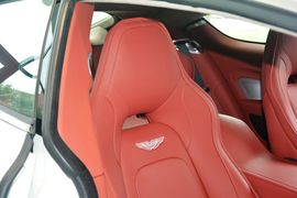 2015款阿斯顿马丁Rapide