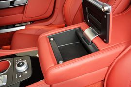 2015款阿斯顿马丁Rapide