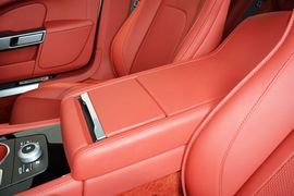 2015款阿斯顿马丁Rapide