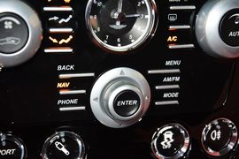 2015款阿斯顿马丁Rapide