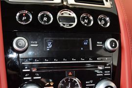 2015款阿斯顿马丁Rapide